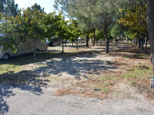 Parking for camping-cars